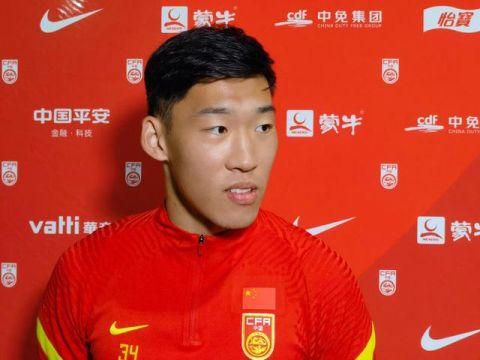 片子插进了良多牌坊的镜头，它固然也是白鹿原的标记之一，但没有白鹿的传染力强。